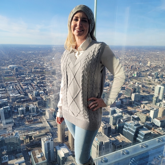 Meet your Posher, Holly - Picture 3 of 4